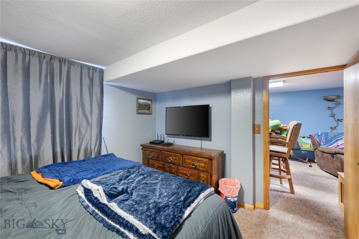 1905 W Park Avenue Property Photo 31
