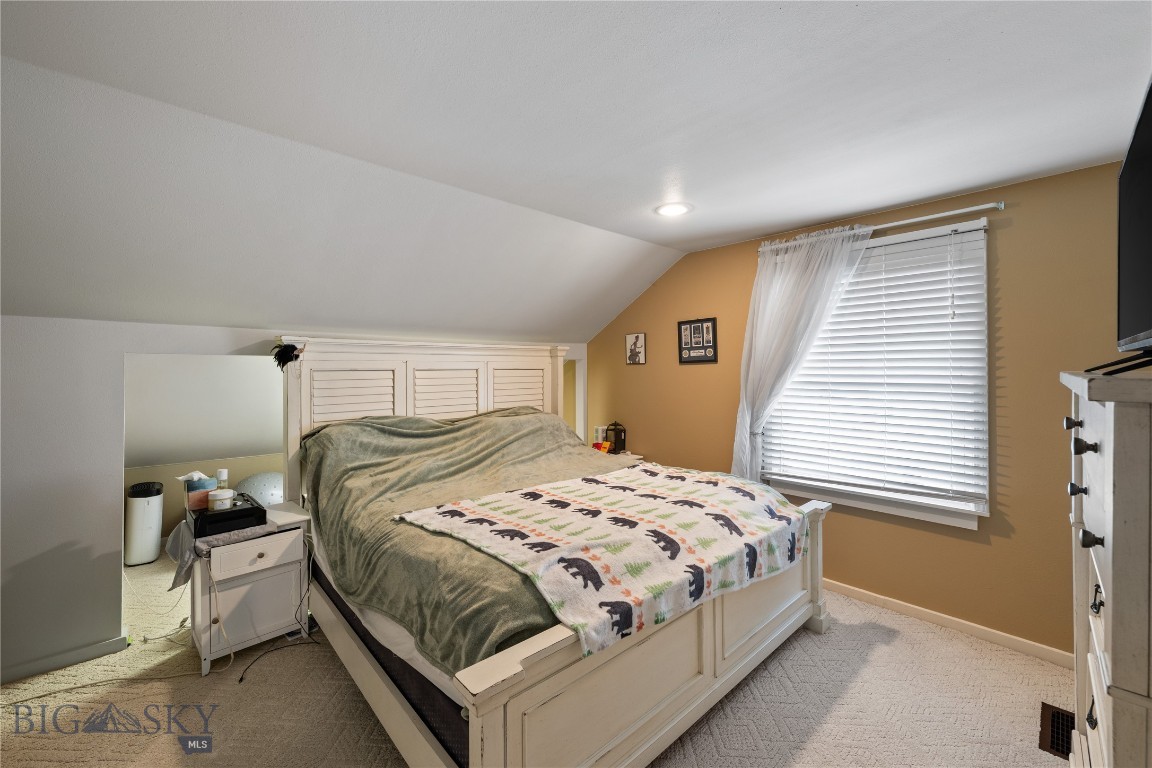 620 Ash Street Property Photo 26