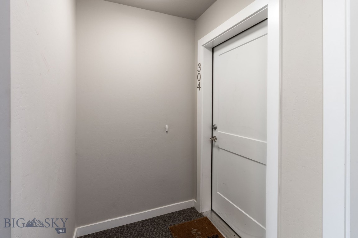 2720 Sartain 304b Property Photo 2