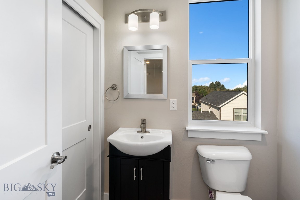 2720 Sartain 304b Property Photo 13