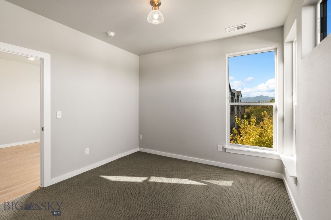 2720 Sartain 304b Property Photo 20