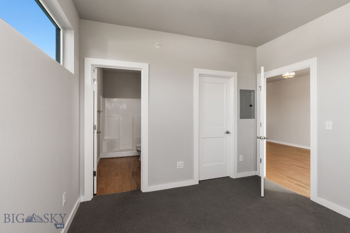2720 Sartain 304b Property Photo 21