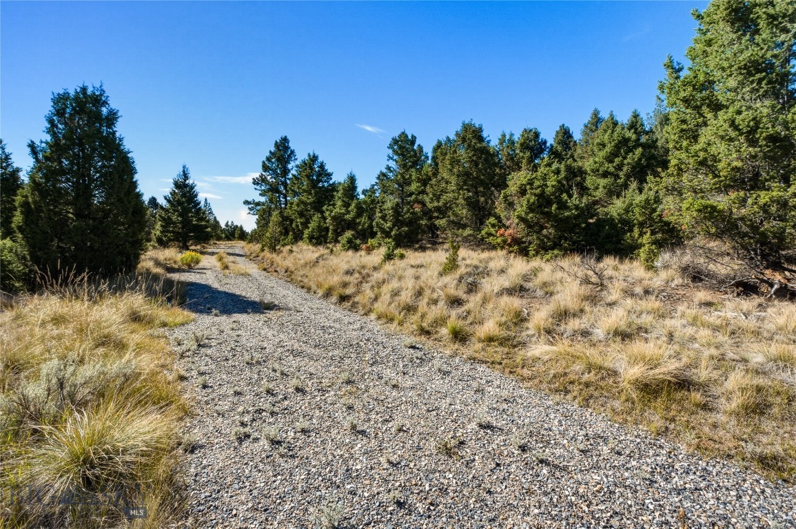 Nhn Lost Trail Trail Property Photo 15