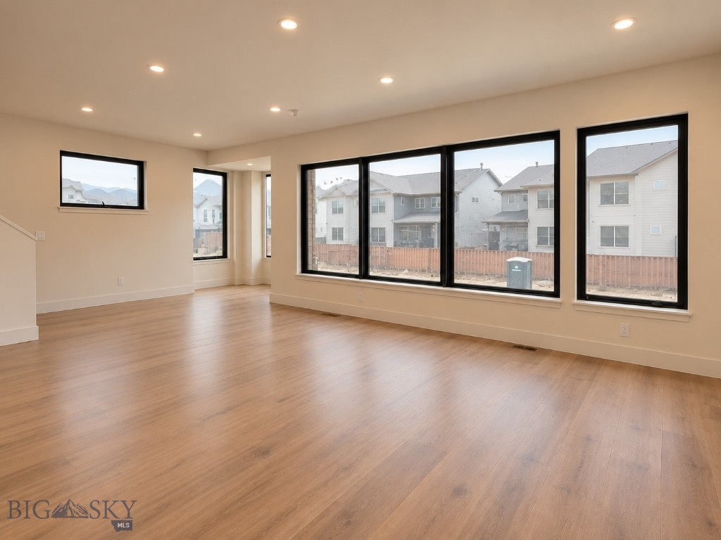 3100 Durston Road A,b Property Photo 6