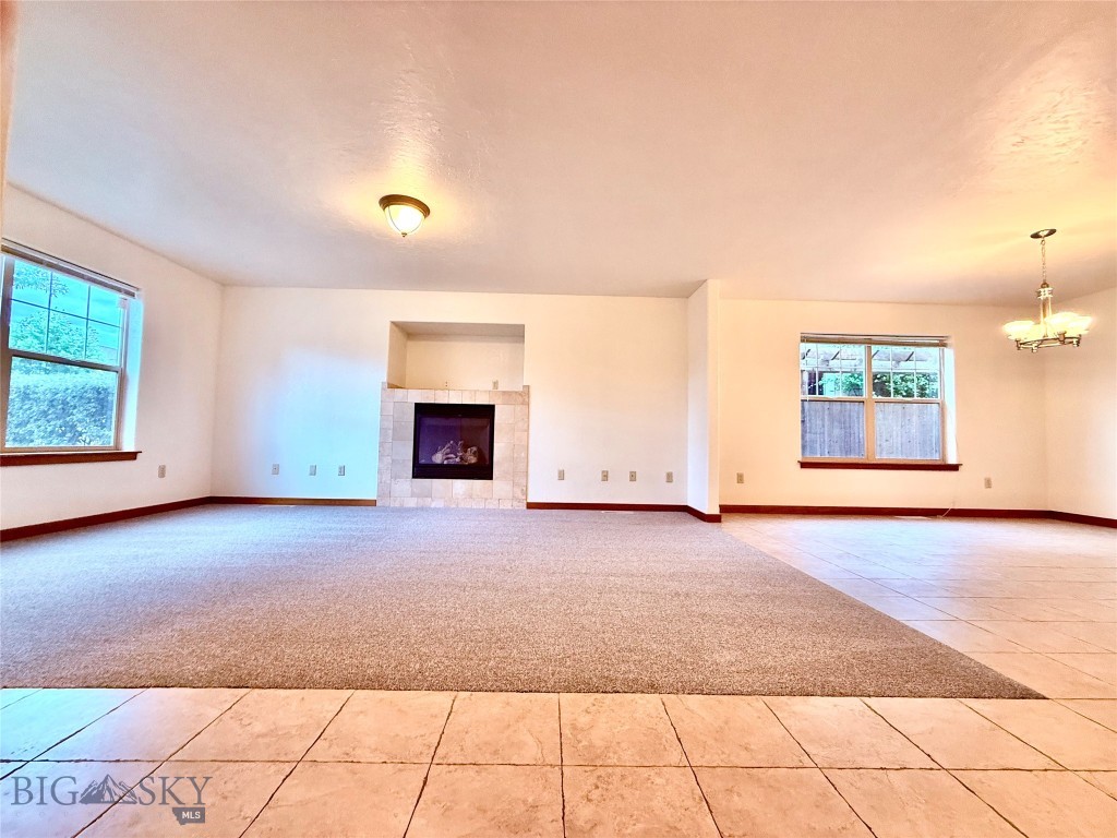 4662 Glenwood Drive Property Photo 3