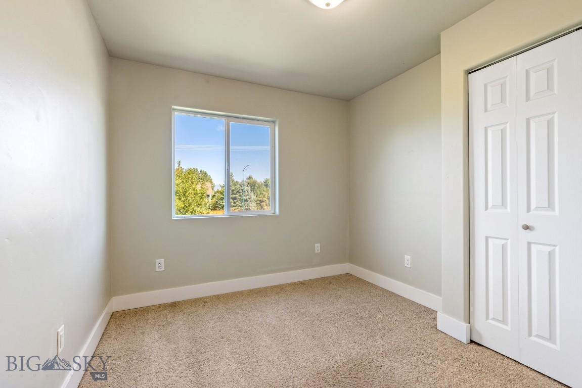 2789 Hedgerow Court Property Photo 27