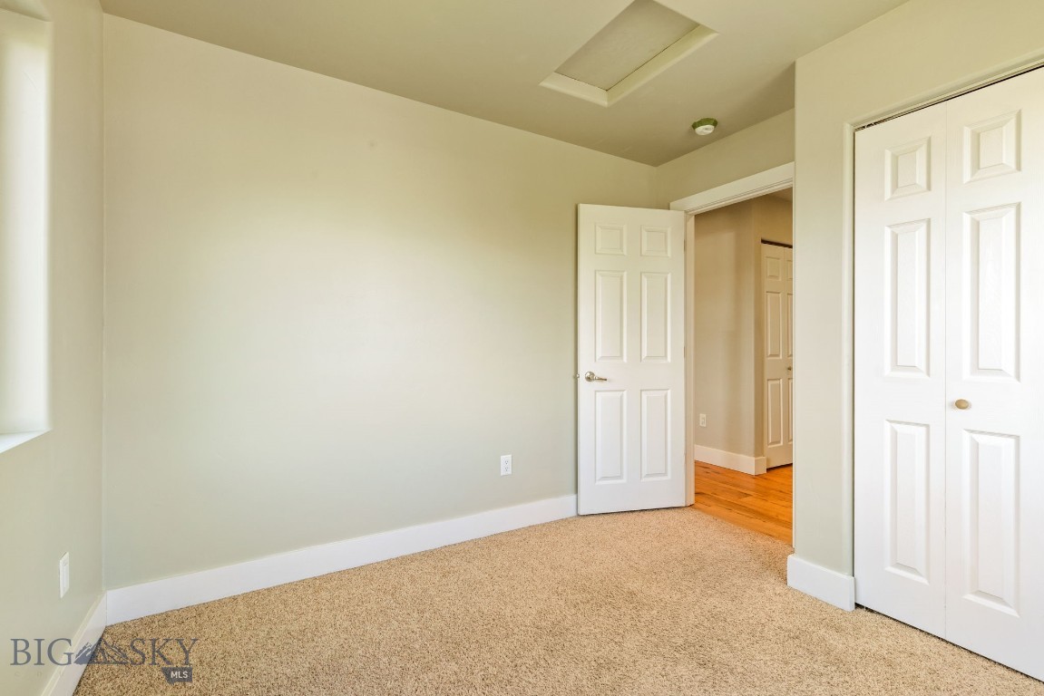 2789 Hedgerow Court Property Photo 29