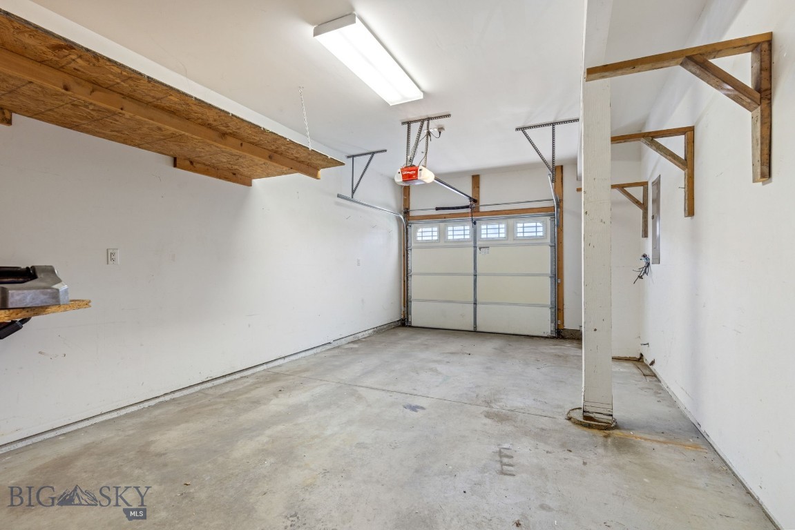 2789 Hedgerow Court Property Photo 34