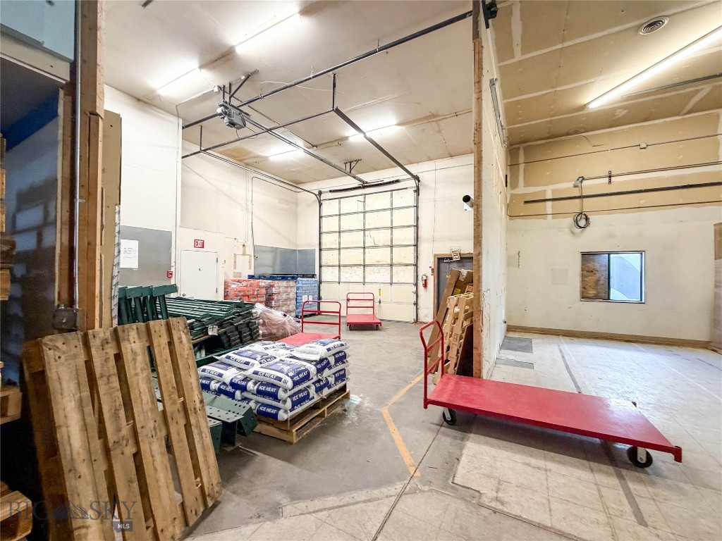 2134 Industrial Drive Property Photo 8