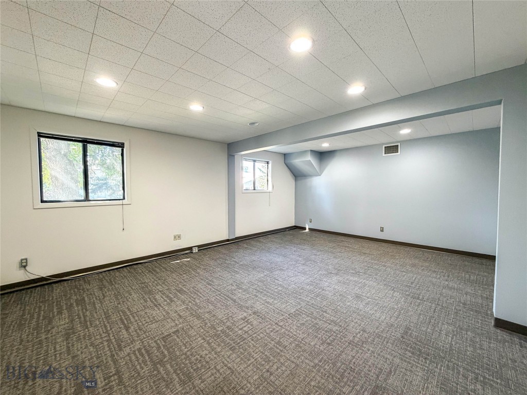 2134 Industrial Drive Property Photo 10