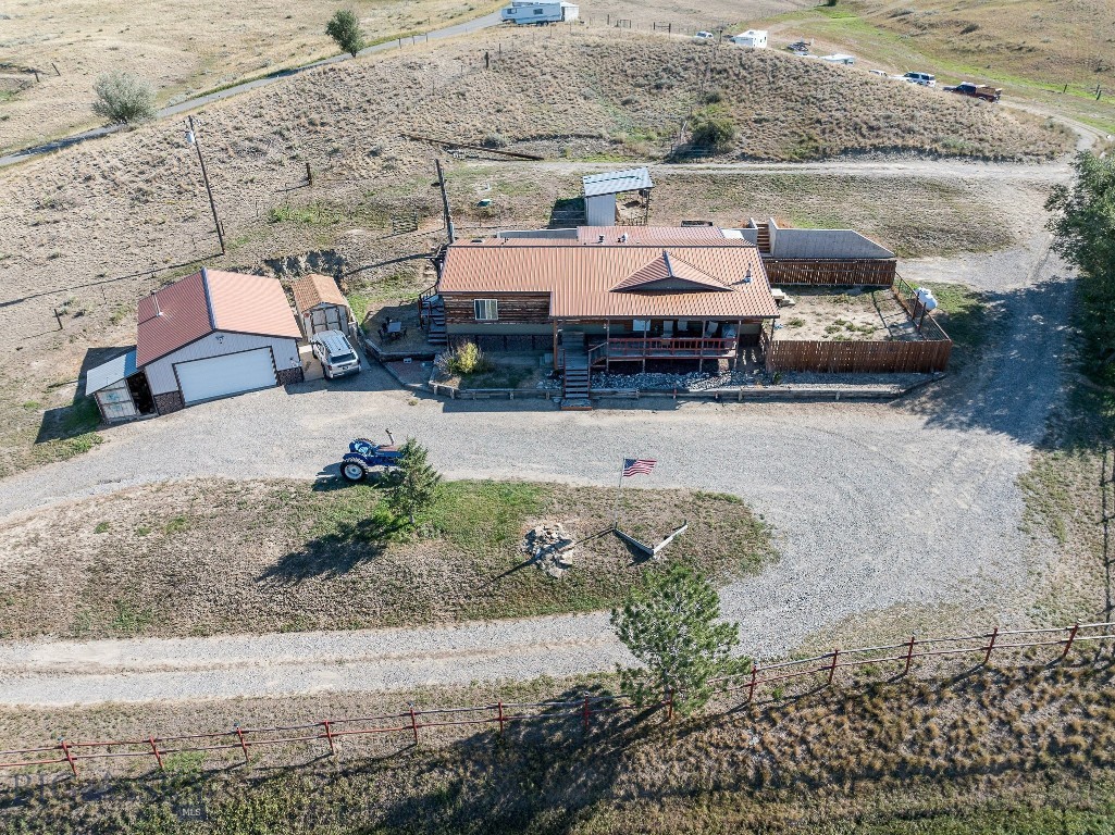 2821 Us Highway 87 E Property Photo 14