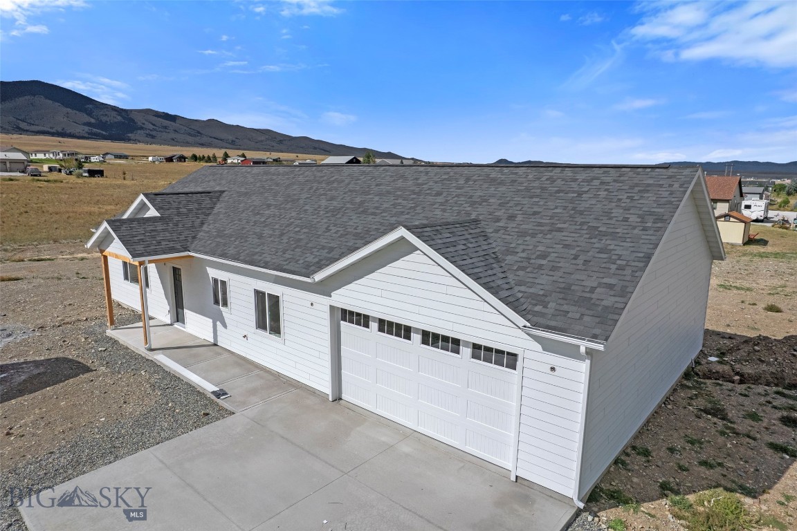 8 Prickly Pear Drive Property Photo 1