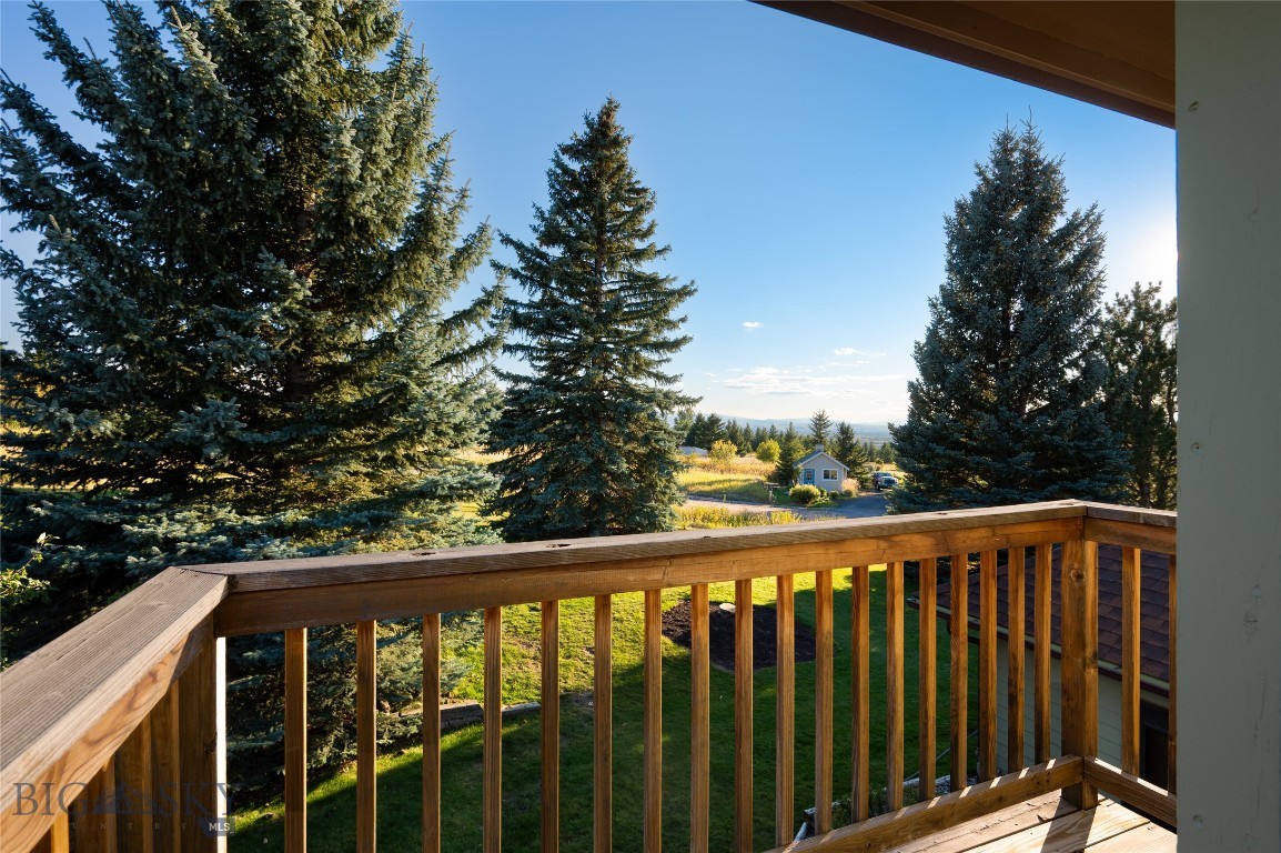 8855 Sypes Canyon Property Photo 6