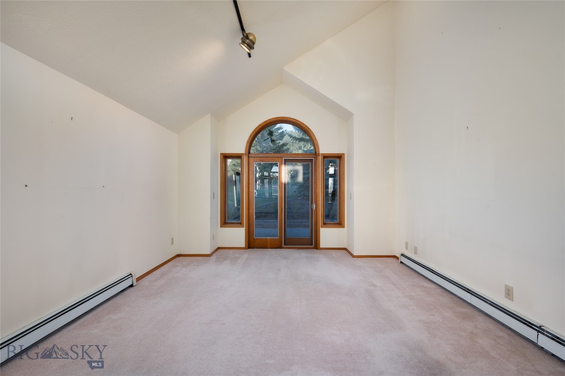 8855 Sypes Canyon Property Photo 18