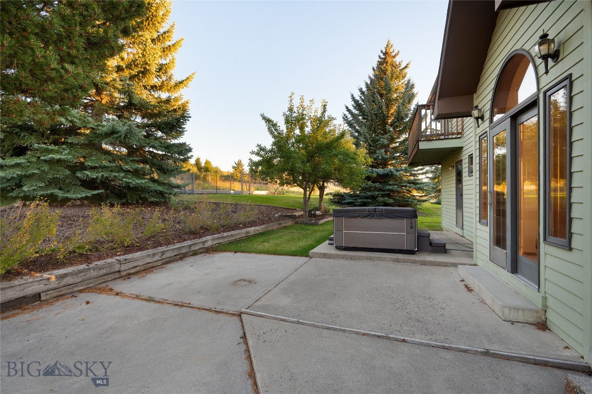 8855 Sypes Canyon Property Photo 32
