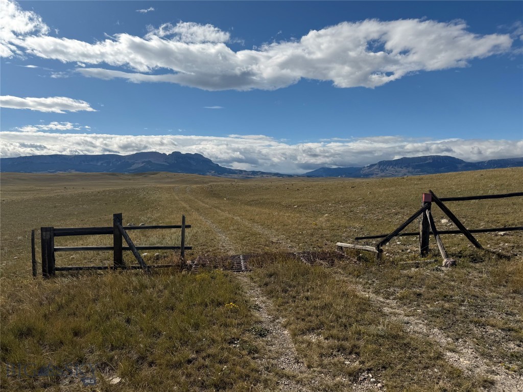 TBD Willow Creek Sub Lot 176 Property Photo 1