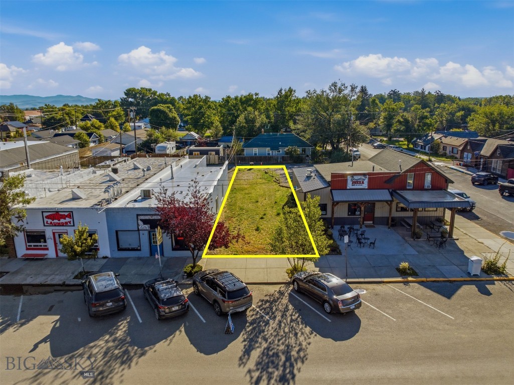 19 S Main Street Property Photo 1