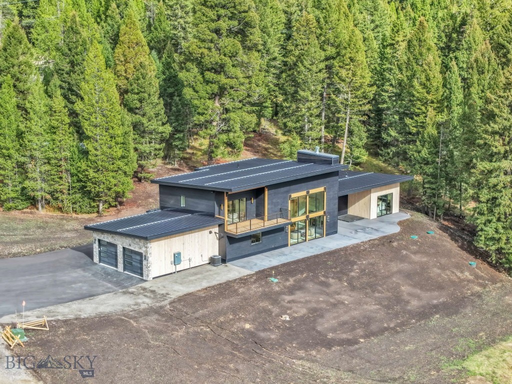 140 Rising Bear Property Photo 94