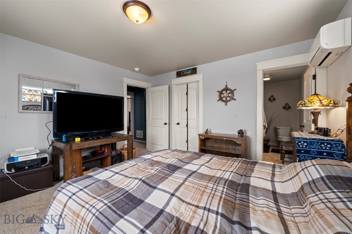 1524 Powers Boulevard Property Photo 20