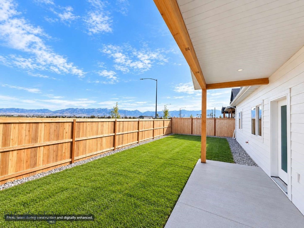856 Accolade Loop Property Photo 2