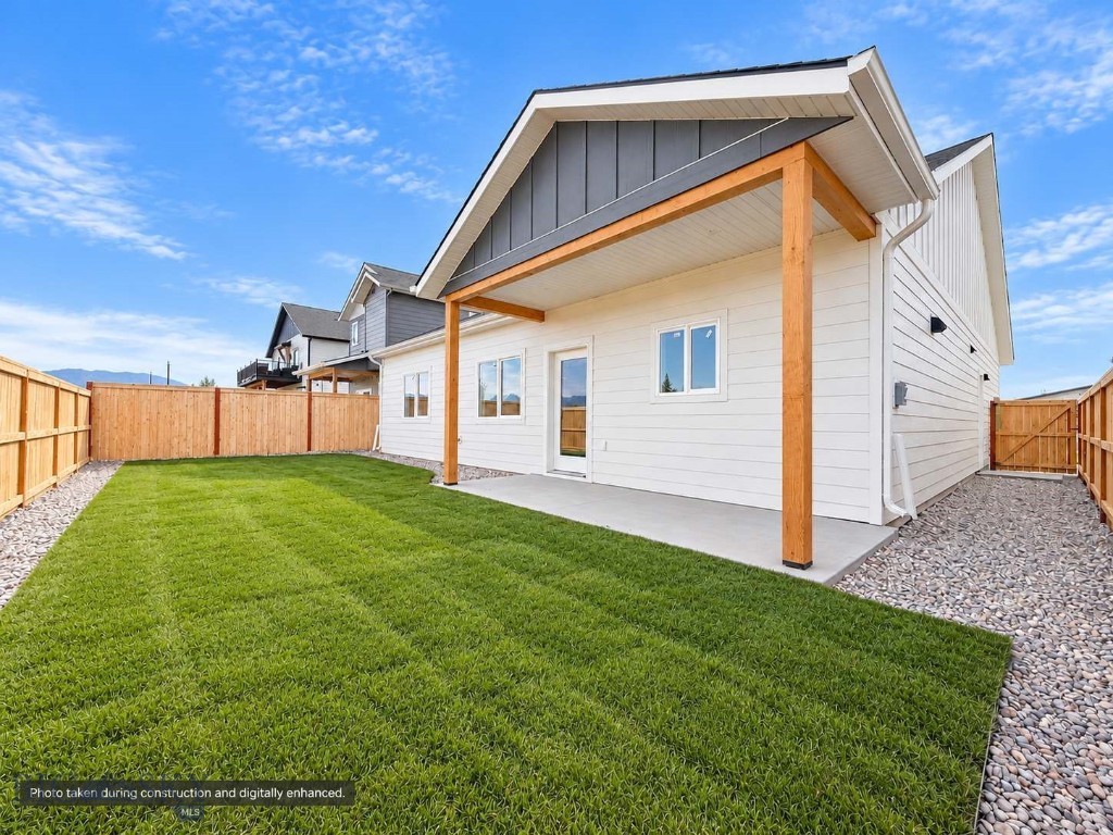 856 Accolade Loop Property Photo 3