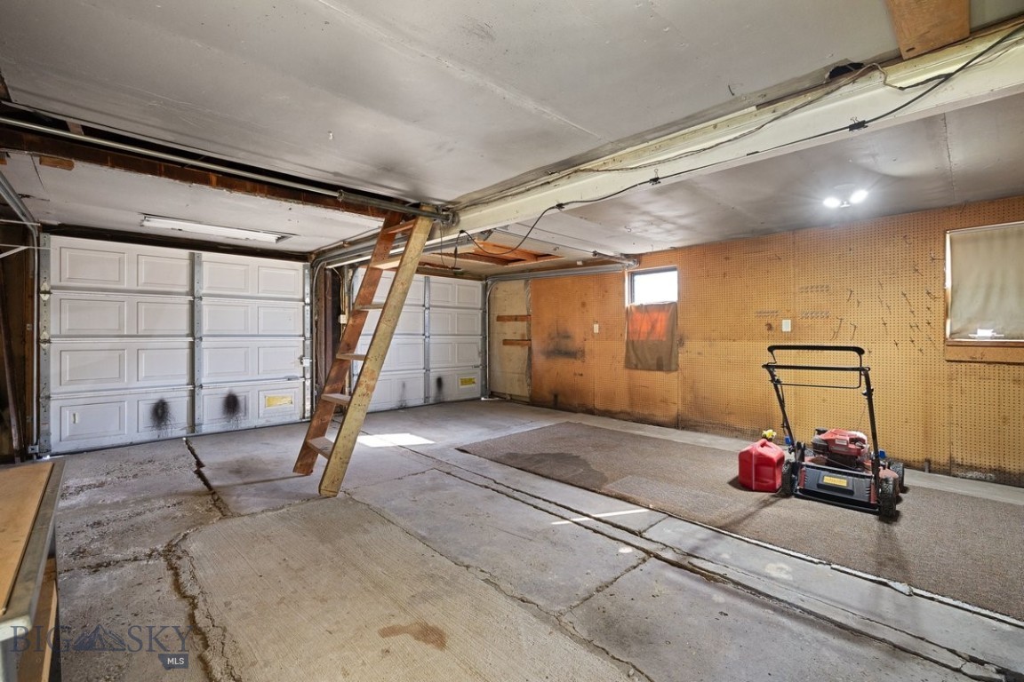 446 Sioux Property Photo 29