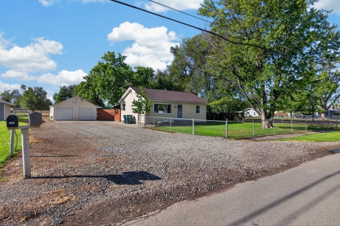 446 Sioux Property Photo 30