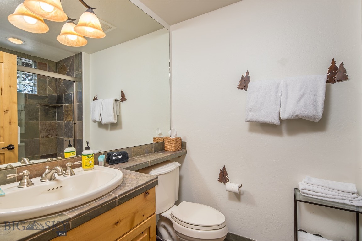 12 Indian Summer Road Property Photo 13