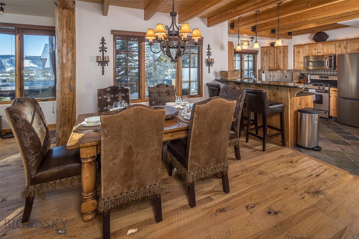 12 Indian Summer Road Property Photo 25