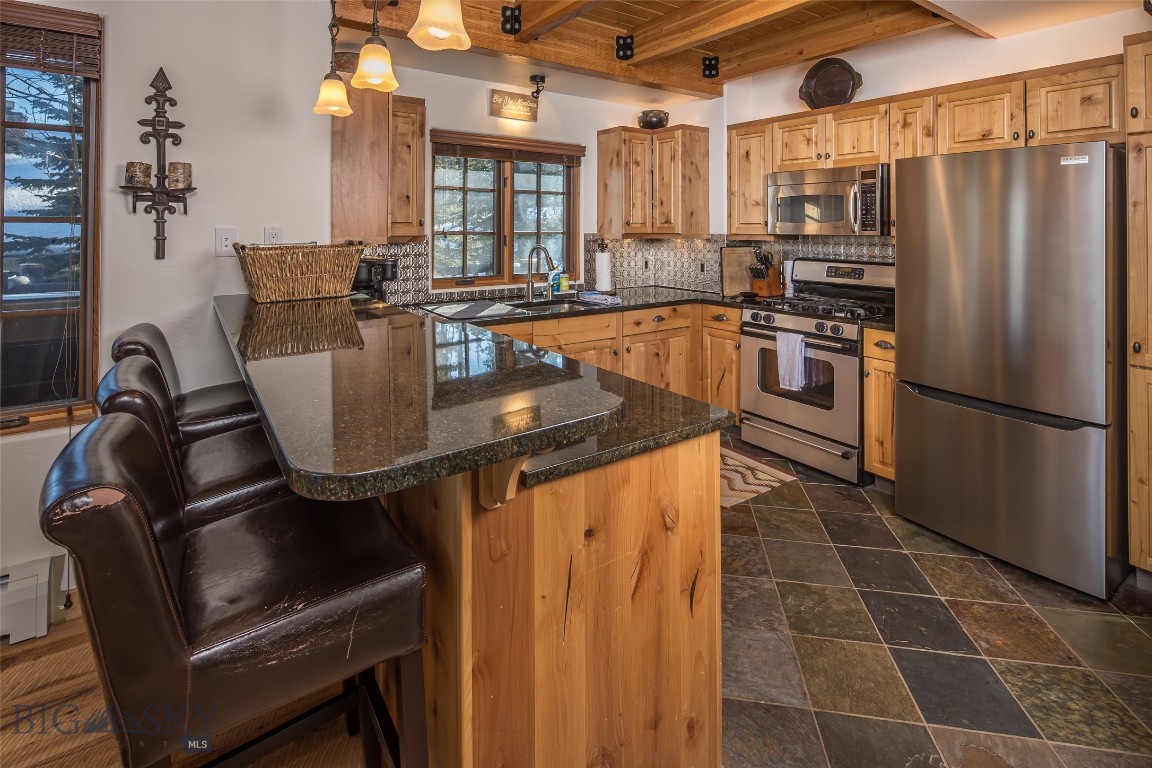 12 Indian Summer Road Property Photo 40