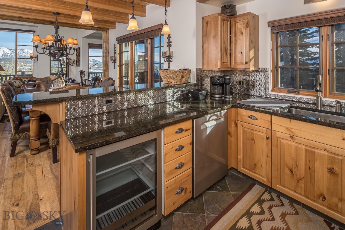 12 Indian Summer Road Property Photo 41