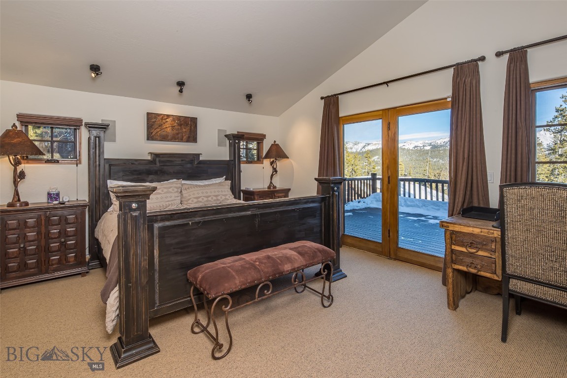 12 Indian Summer Road Property Photo 44