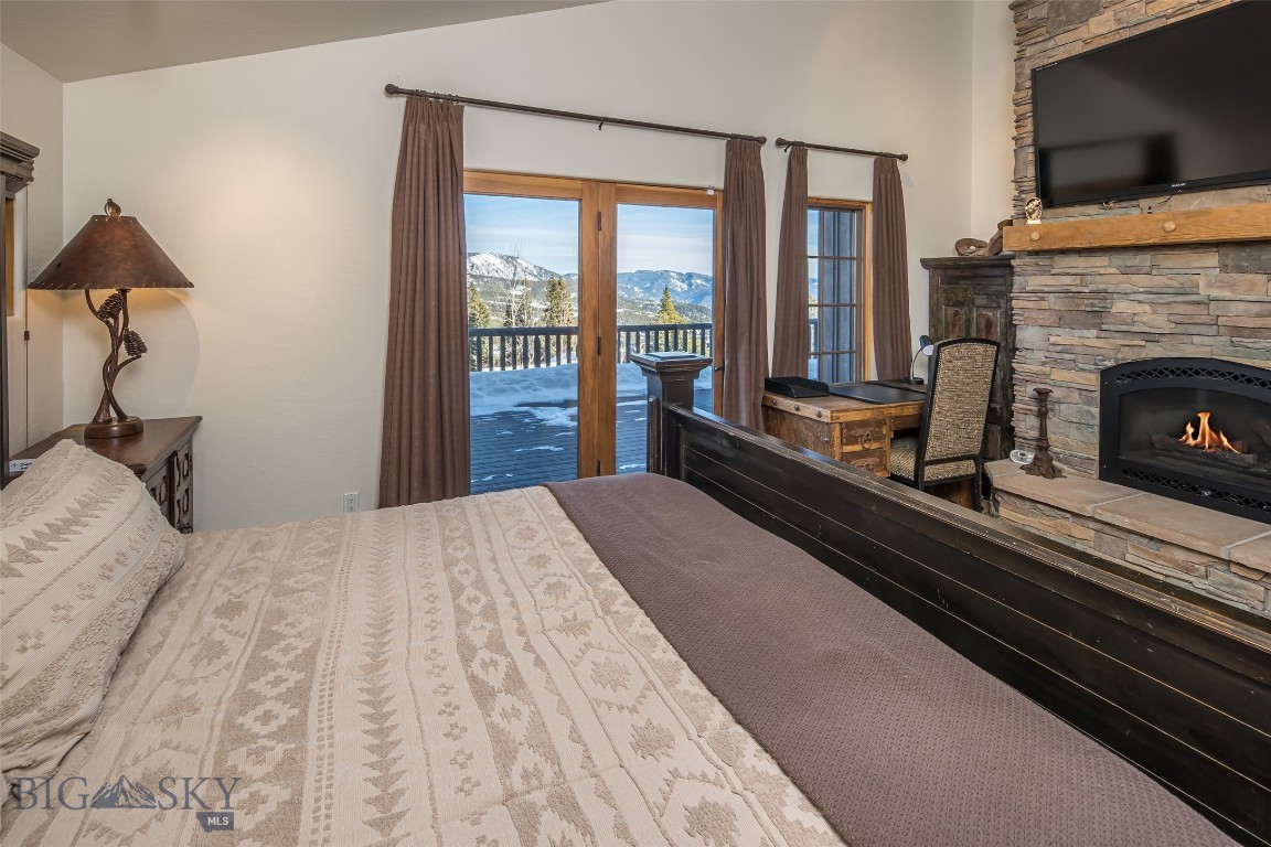 12 Indian Summer Road Property Photo 45