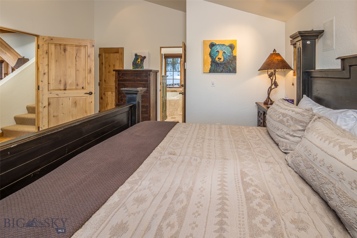 12 Indian Summer Road Property Photo 46