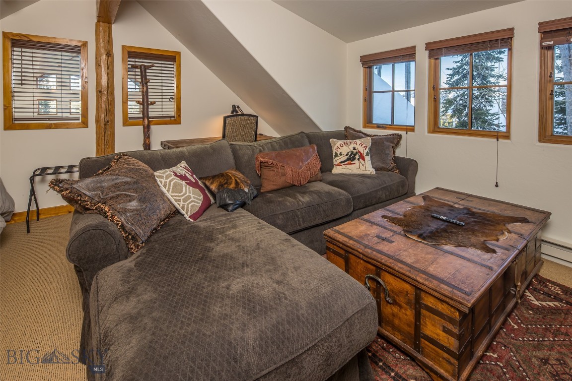 12 Indian Summer Road Property Photo 54