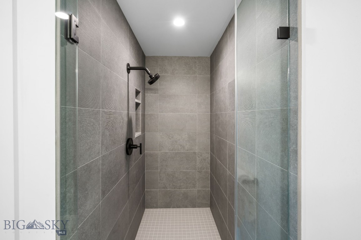 12 Highpoint Drive Property Photo 38