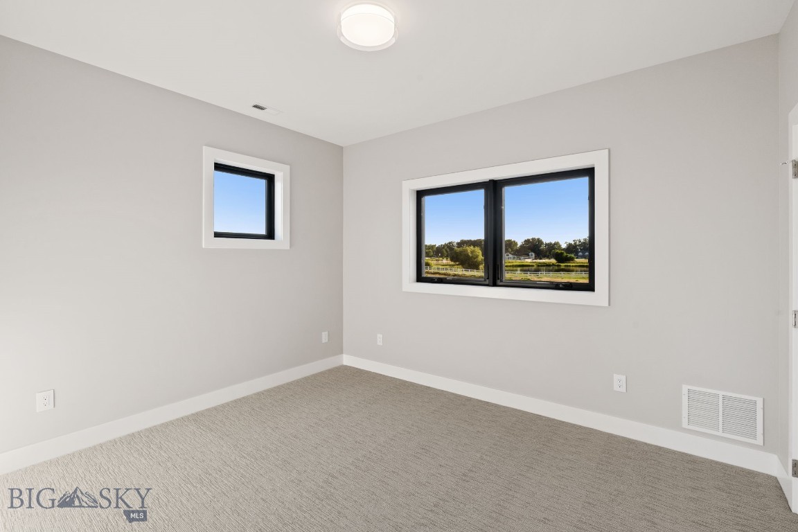 141 Creekbank Loop Property Photo 23