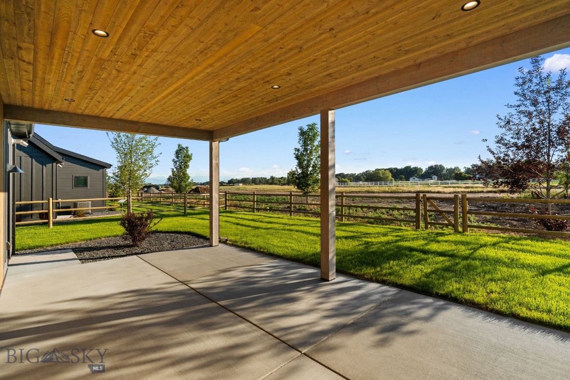 141 Creekbank Loop Property Photo 41