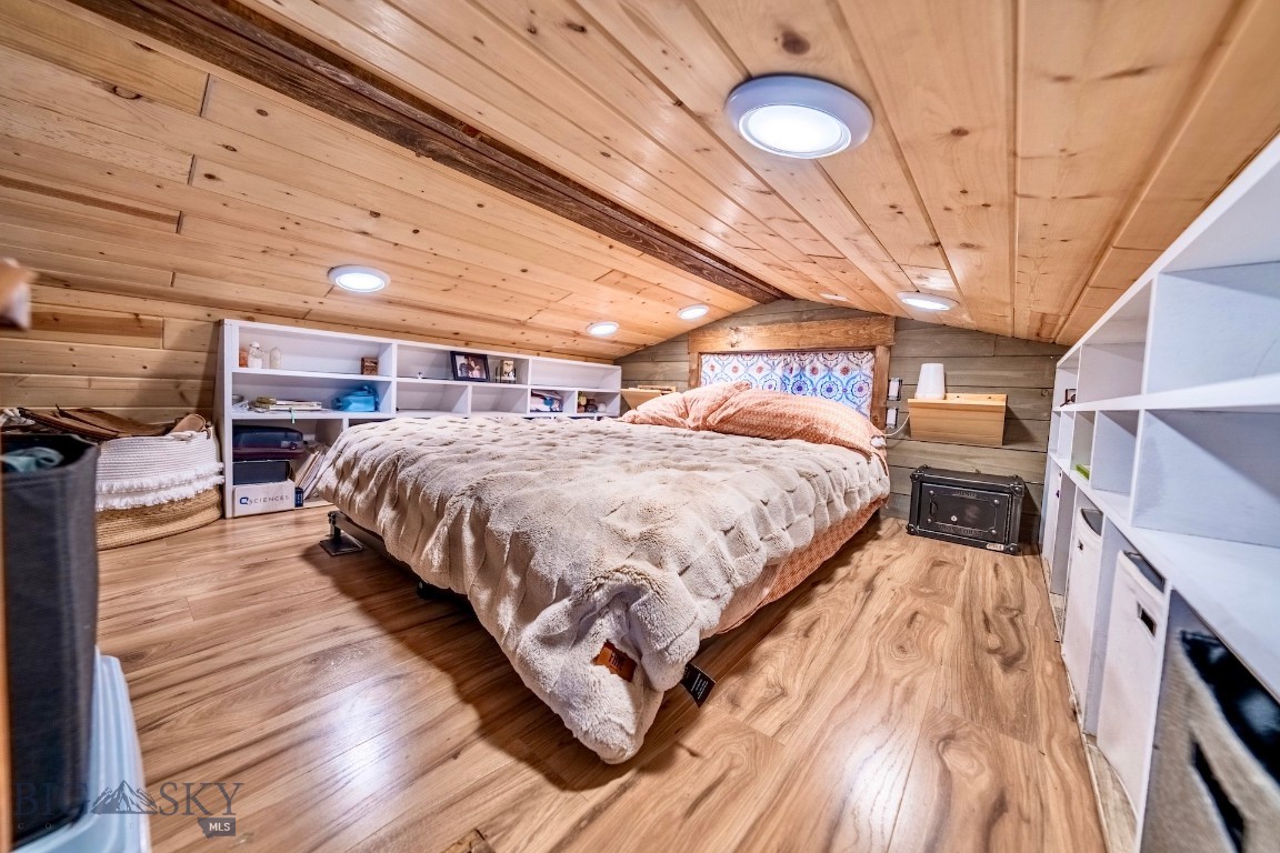 41134 Silversmith Lane Property Photo 16