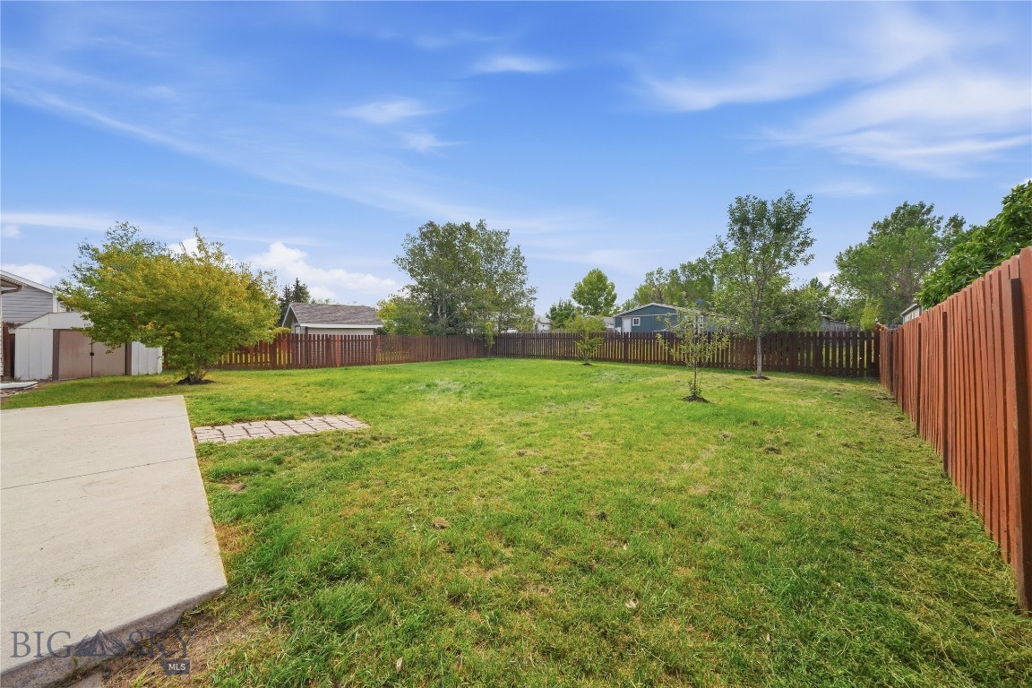 908 Paisley Drive Property Photo 34