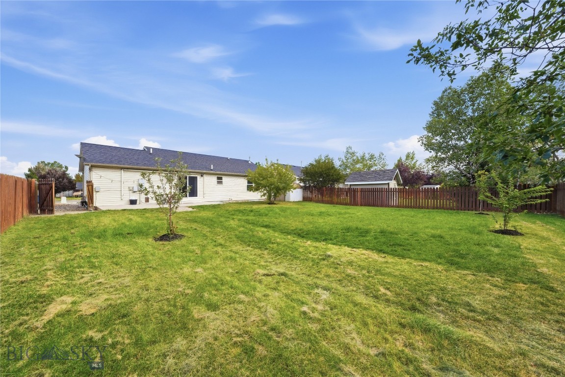 908 Paisley Drive Property Photo 35
