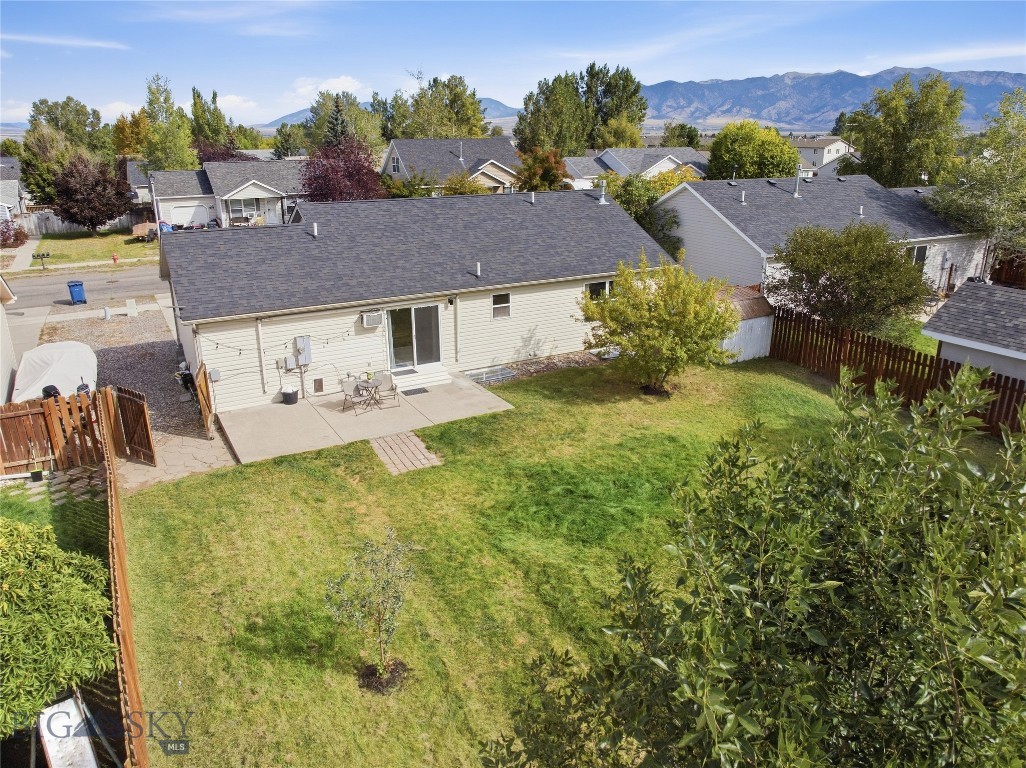 908 Paisley Drive Property Photo 37