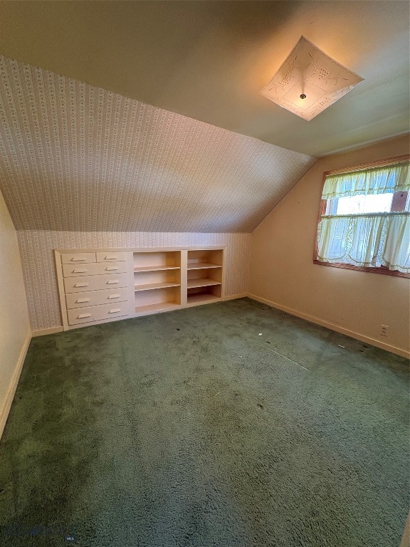 206 2nd E Property Photo 17