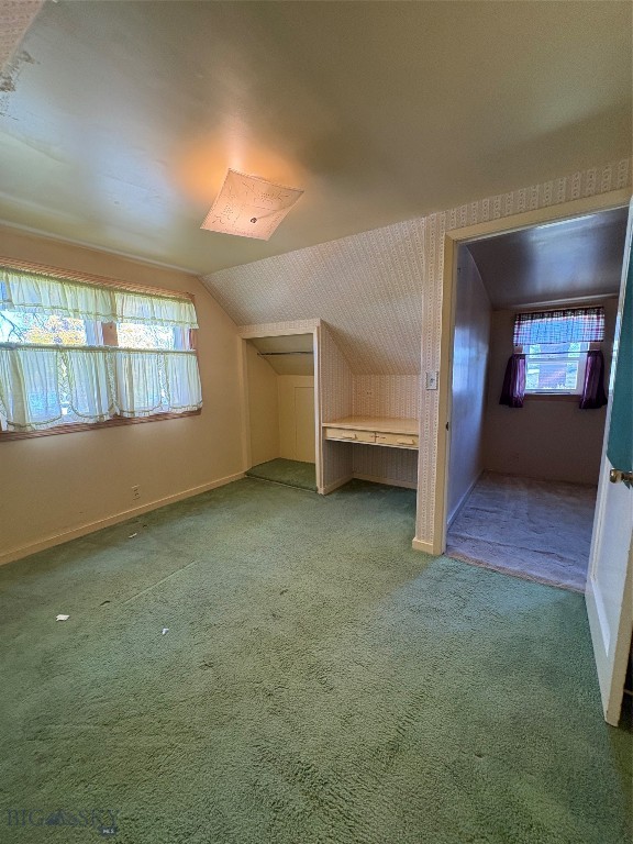 206 2nd E Property Photo 18