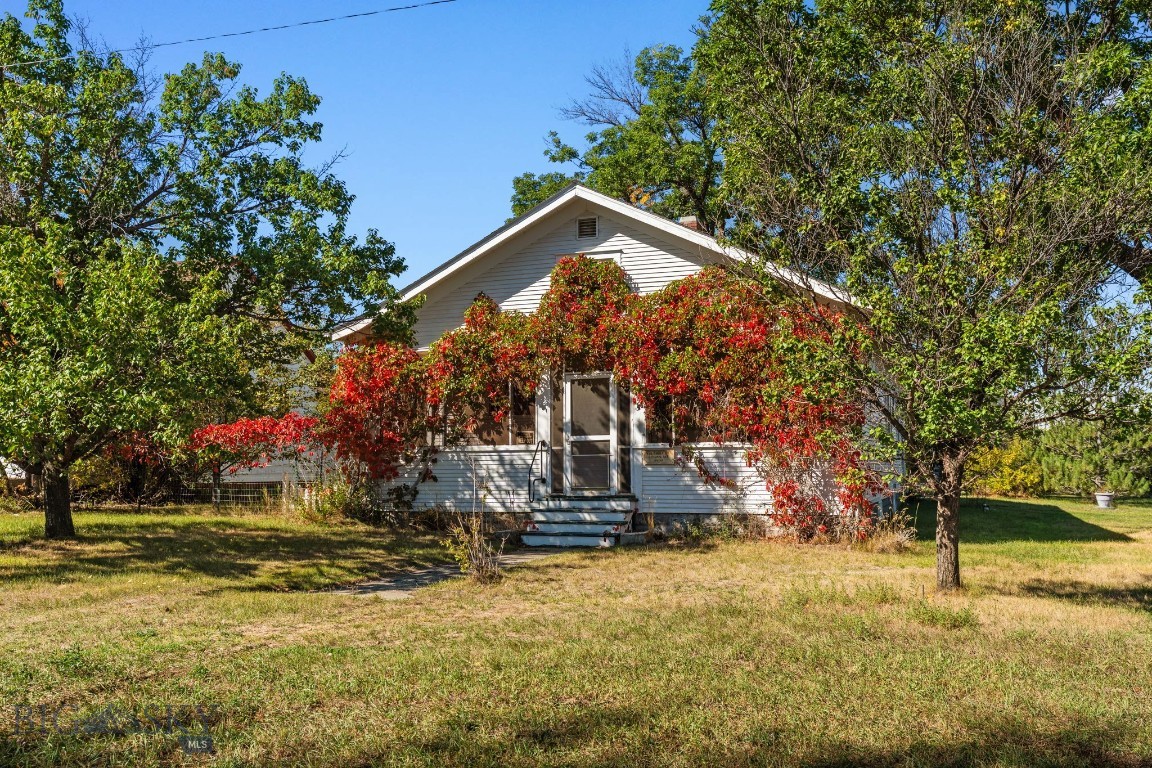 155 1st Street Property Photo 1
