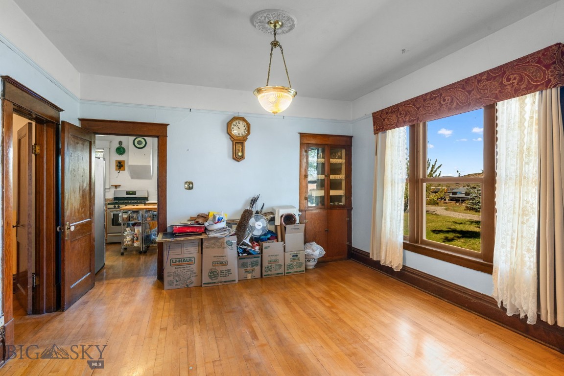 155 1st Street Property Photo 11