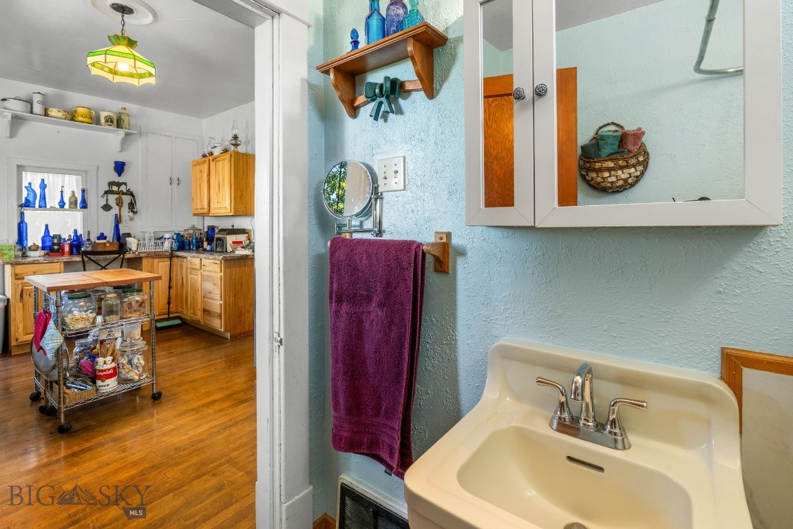 155 1st Street Property Photo 26