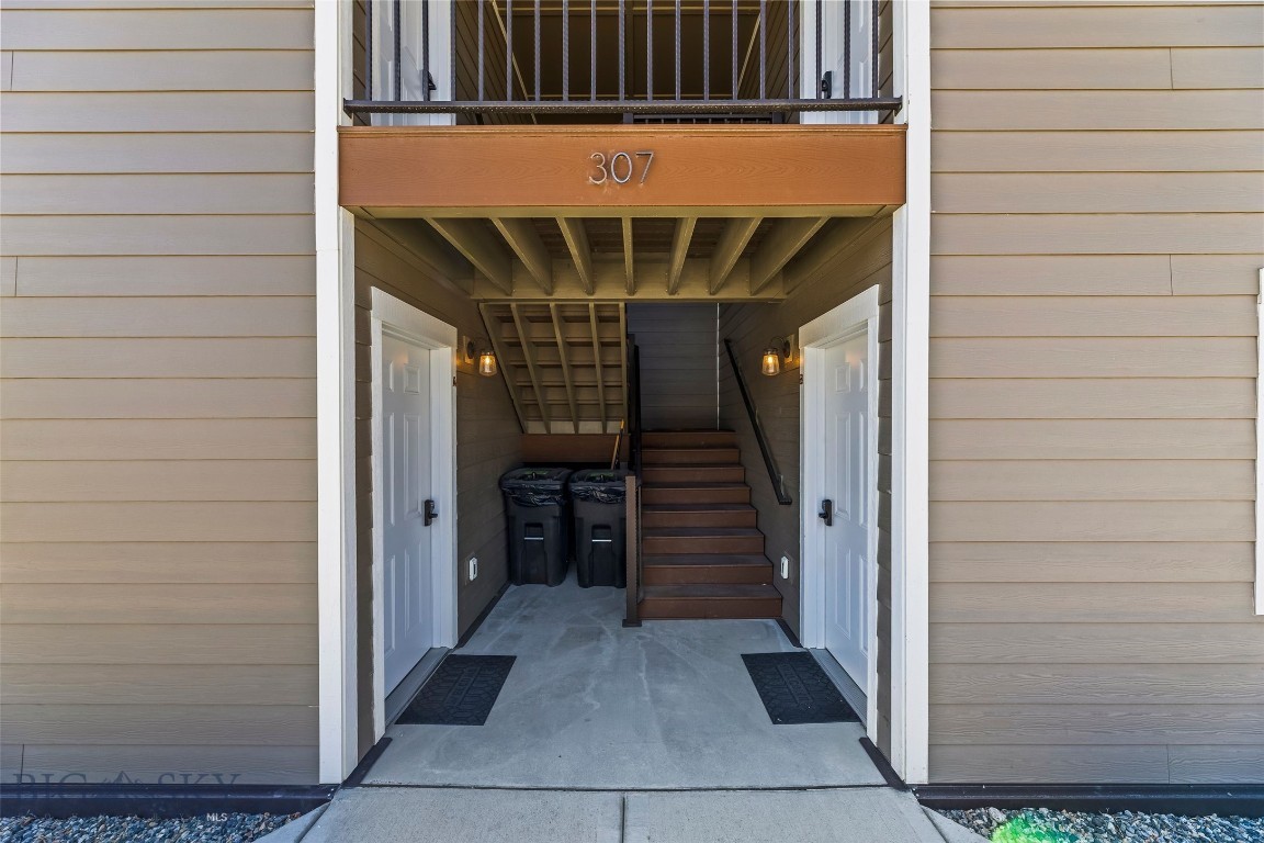 307 Spring Street Property Photo 2