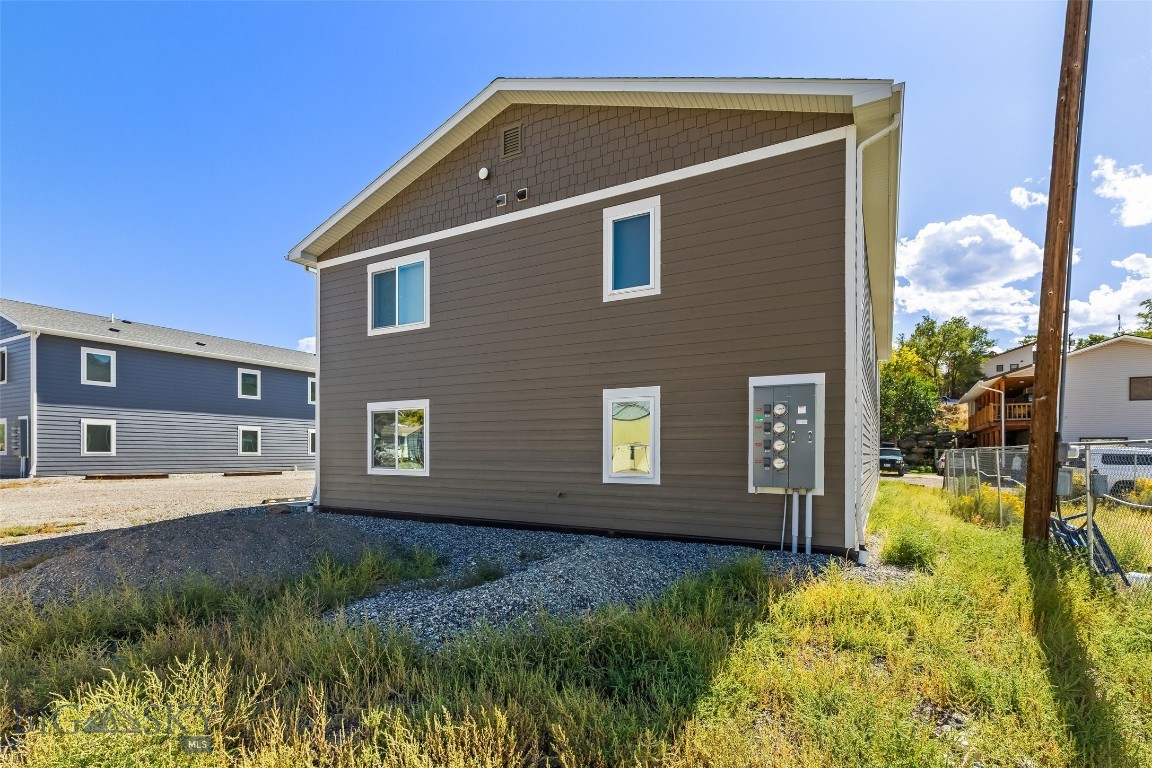 307 Spring Street Property Photo 24