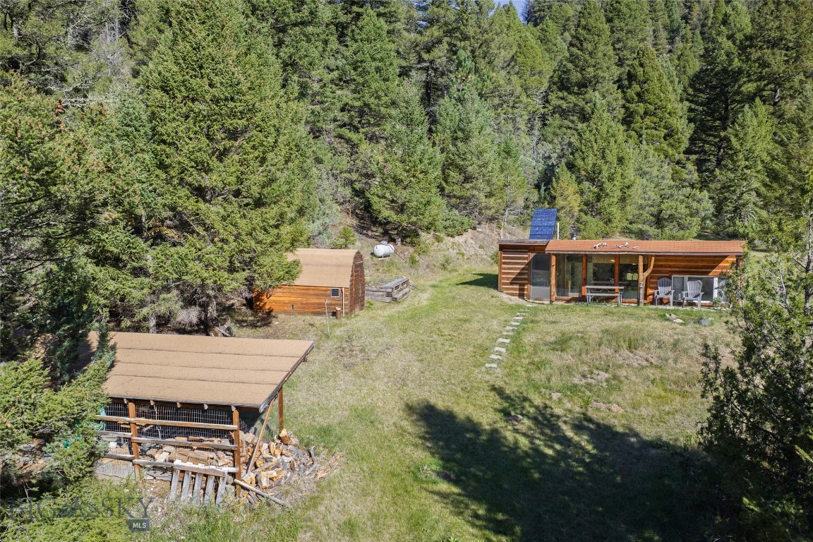 601 Whites Gulch Road Property Photo 1